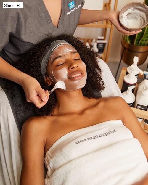Truganina, VIC Find Best 21 Beauty Salons: Studio R,sunrise hair and beauty,The Studio by Suman,Ushine Hair and Beauty,The Hair and Beauty Quarter,Beauty studio,Skin Secret Sanctuary,Angelz beauty,BEAUTY BY DC,Haven Glam Studio,Nail Lash Bar by Ridhi,Ai Beauty,GLOW & SHINE BY SHIFALI,Vivian Lash And Beauty,UNIQ Hair & Beauty Parlour,Sunny Hair Nails & Beauty,Flaunt Hair and Beauty Salon,Hair Heaven,Eterna kosmospa,New Looks Brow Bar,Punjab Hair Booth,