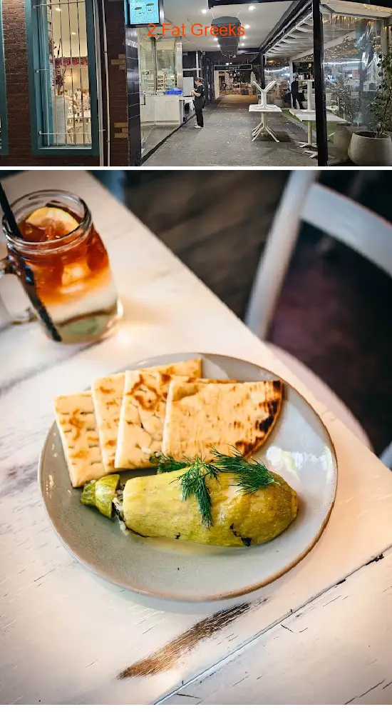 Find the List 19 budget-friendly restaurants near you in Essendon VIC: 1.El Centro Essendon, 2.The Last Stop Wine Bar, 3.Pezzetinos Pizza & Bar, 4.Noodle Town, 5.2 Fat Greeks, 6.FabbricA Della Pizza Essendon, 7.Max’s Corner, 8.Ten One Ate cafe, 9.Terrace Bistro, 10.Tutti Trattoria, 11.Mamma Linas Bar Cafe, 12.Hugo Dining Restaurant Essendon, 13.Benny & Me, 14.Pla Na Chokh Thai Restaurant, 15.St Rose, 16.Alya Restaurant Cafe Bar, 17.Bodrum Essendon, 18.Indian Curry club Essendon, 19.Two Fat Buns Essendon, 